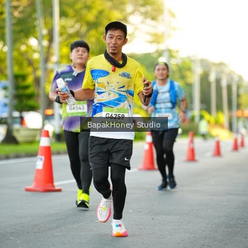 Runner Photo 1553561