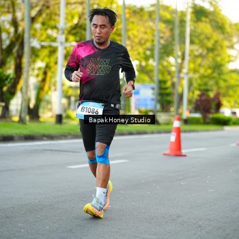Runner Photo 1553583