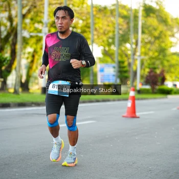 Runner Photo 1553586
