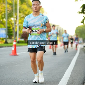 Runner Photo 1553588