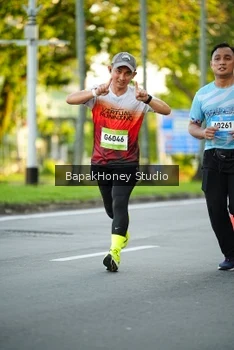 Runner Photo 1553599