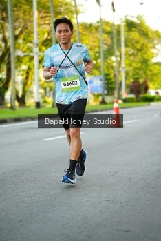 Runner Photo 1553620