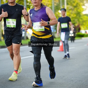 Runner Photo 1553652