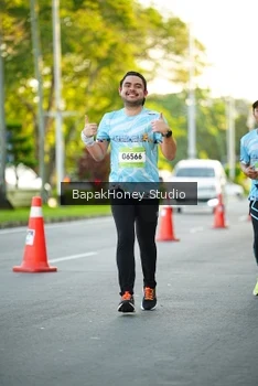 Runner Photo 1553669