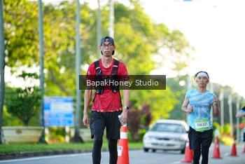 Runner Photo 1553730
