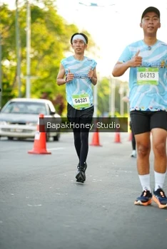 Runner Photo 1553734