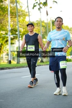 Runner Photo 1553797