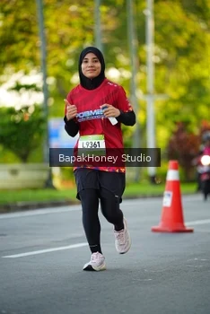 Runner Photo 1553907