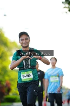 Runner Photo 1553975