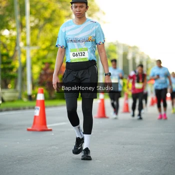 Runner Photo 1554060