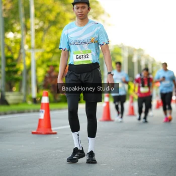 Runner Photo 1554061