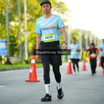 Runner Photo 1554066