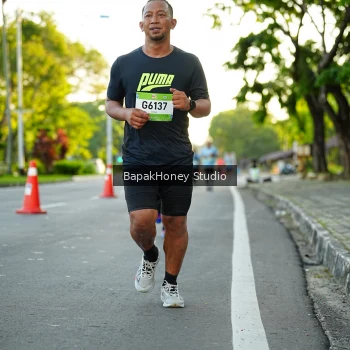 Runner Photo 1554123