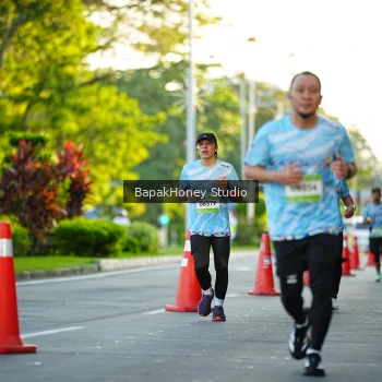 Runner Photo 1554131