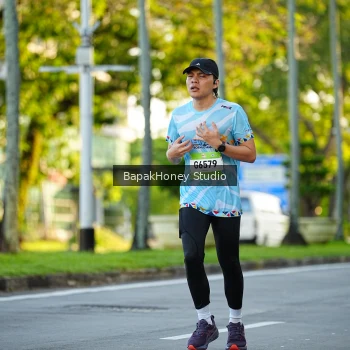 Runner Photo 1554133