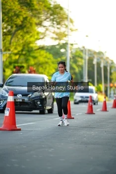 Runner Photo 1554171