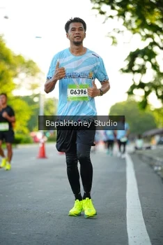 Runner Photo 1554239