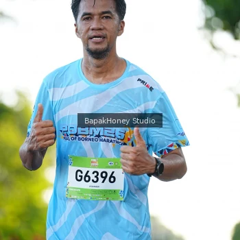 Runner Photo 1554245