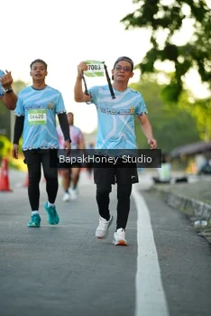 Runner Photo 1554273