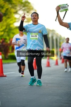 Runner Photo 1554287
