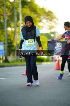 Runner Photo 1554404