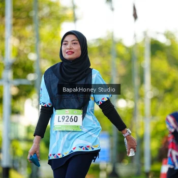 Runner Photo 1554414