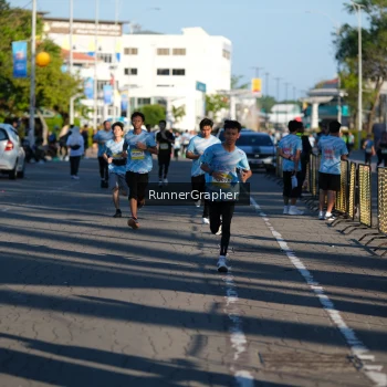 Runner Photo 1554578