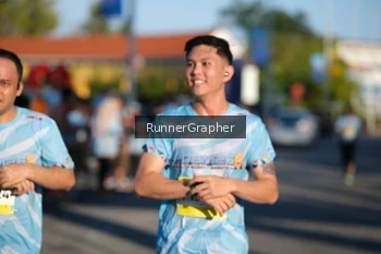 Runner Photo 1554674