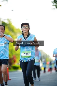 Runner Photo 1554772