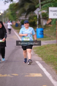 Runner Photo 1554797