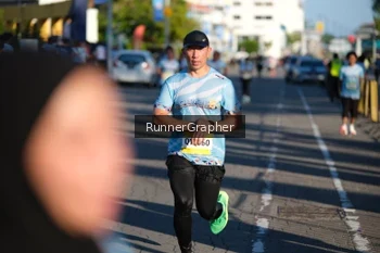 Runner Photo 1554833