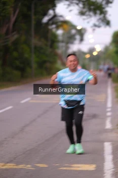 Runner Photo 1554883
