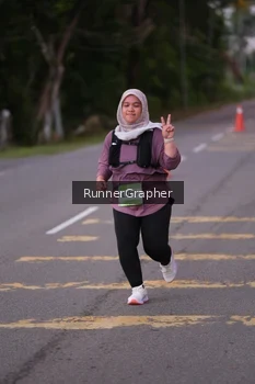 Runner Photo 1554894