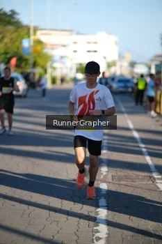 Runner Photo 1554897