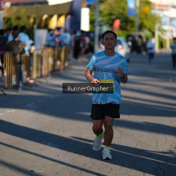 Runner Photo 1554971