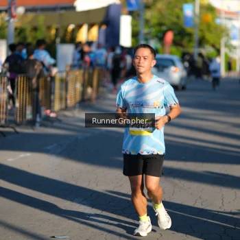Runner Photo 1554982