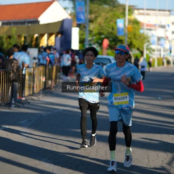 Runner Photo 1555007