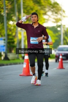 Runner Photo 1555009