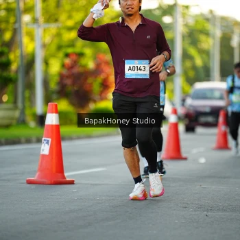 Runner Photo 1555010