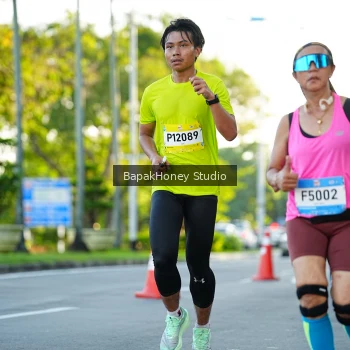 Runner Photo 1555082