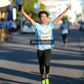 Runner Photo 1555129