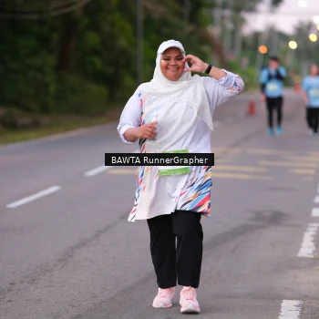 Runner Photo 1555135