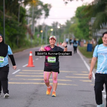 Runner Photo 1555219