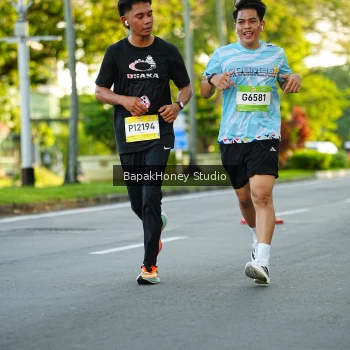 Runner Photo 1555262