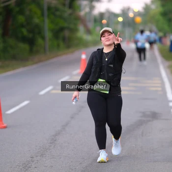 Runner Photo 1555278