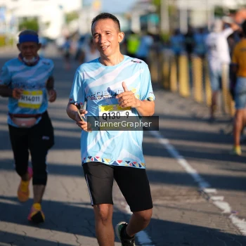 Runner Photo 1555442