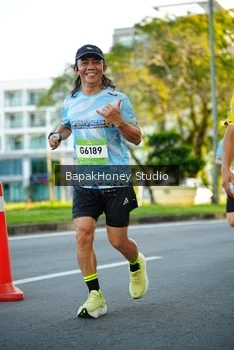 Runner Photo 1555505