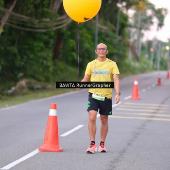 Runner Photo 1555515