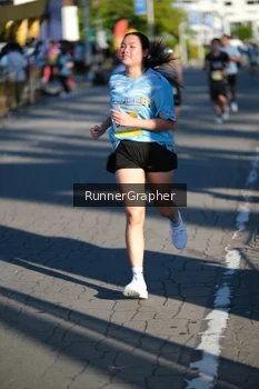 Runner Photo 1555516