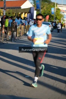 Runner Photo 1555519